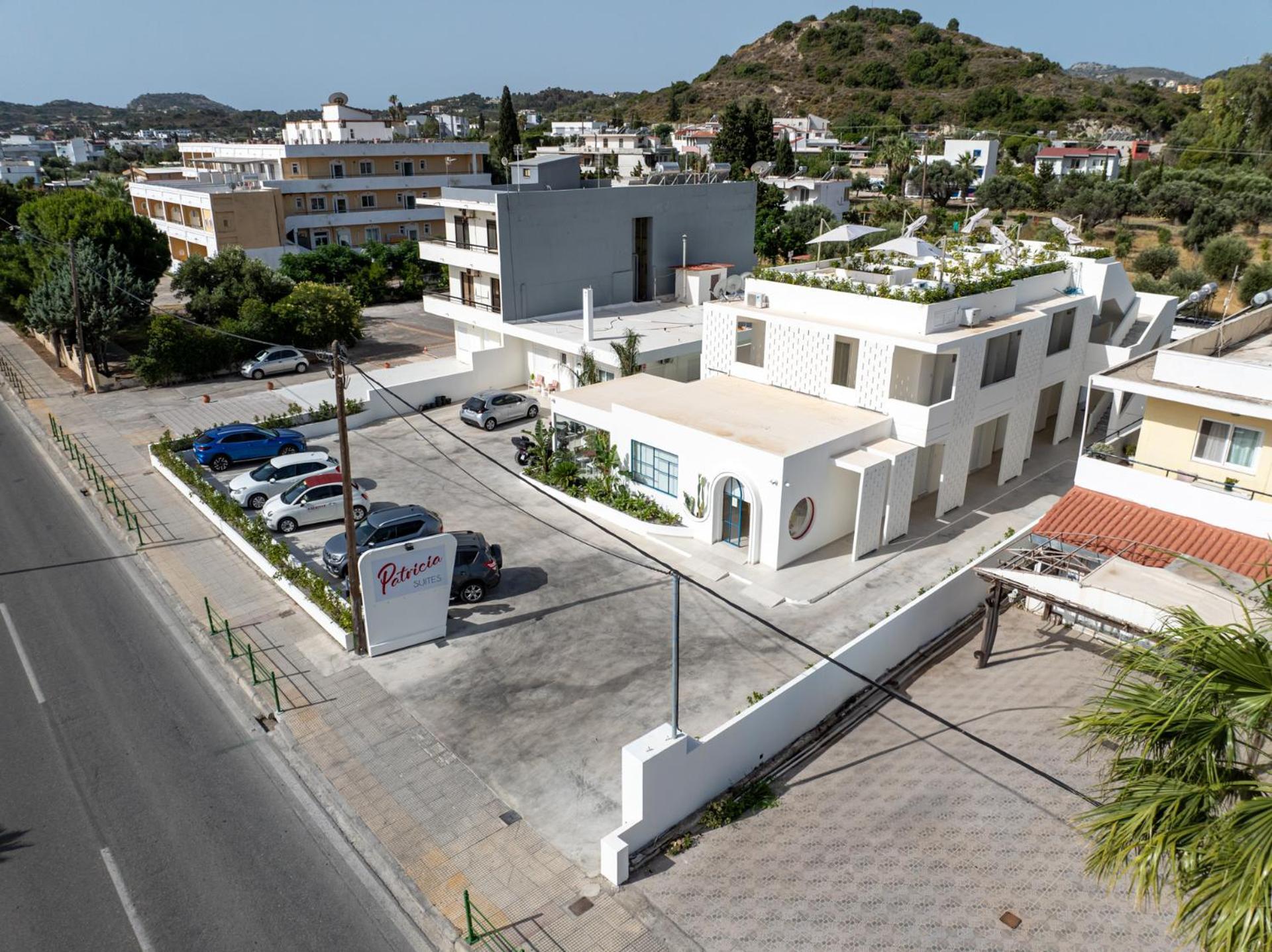 Patricia Suites Фалираки Екстериор снимка