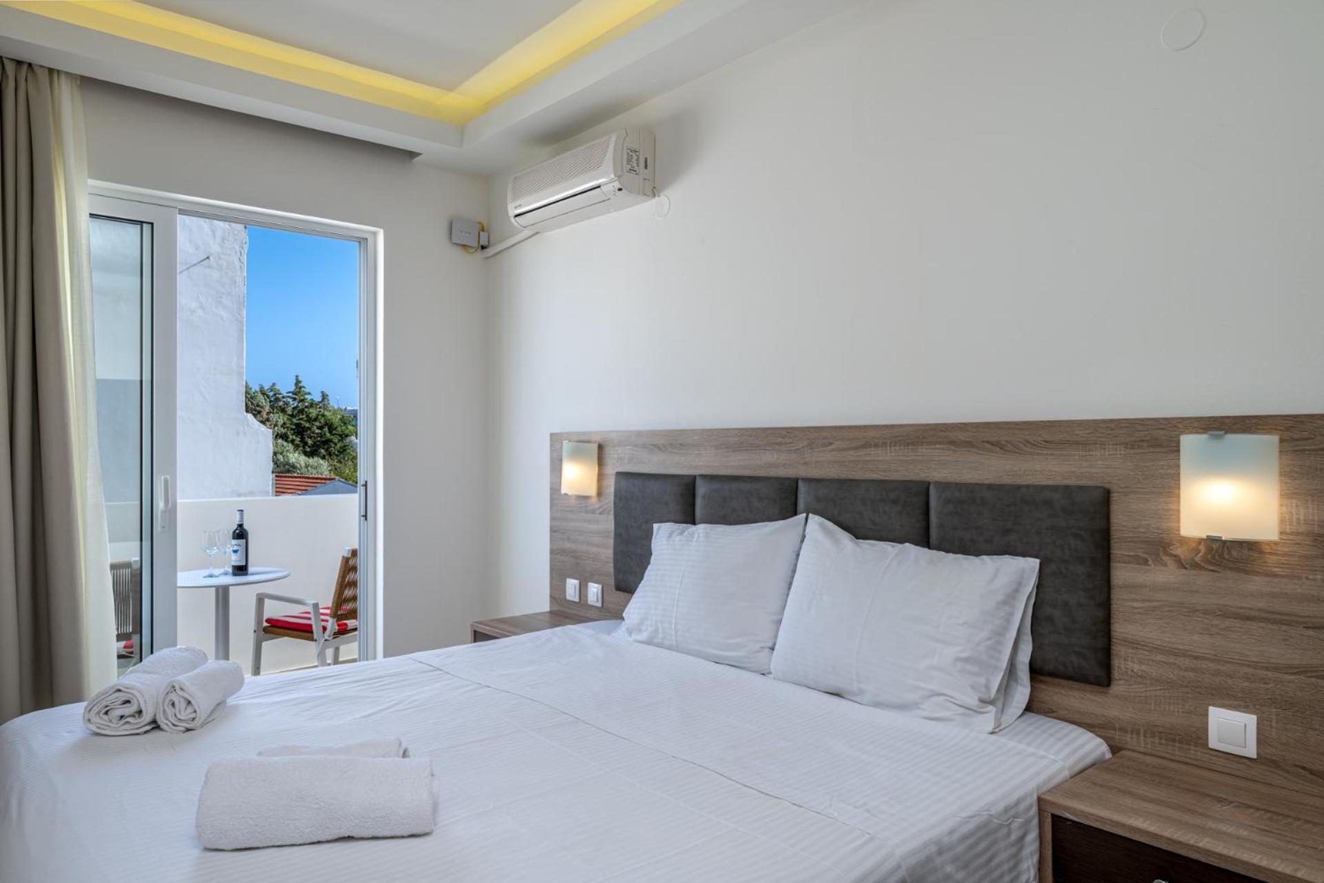 Patricia Suites Фалираки Екстериор снимка