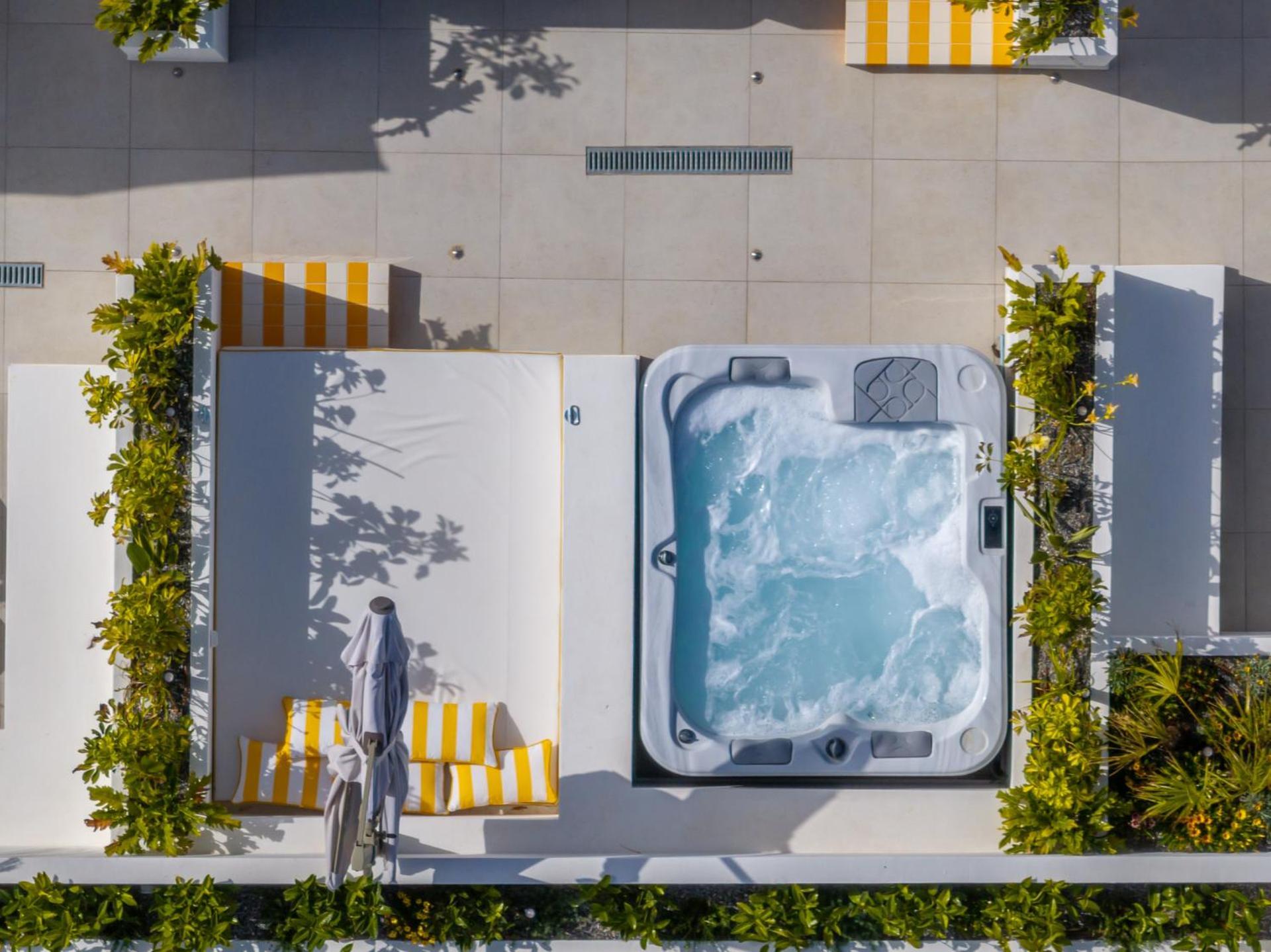 Patricia Suites Фалираки Екстериор снимка