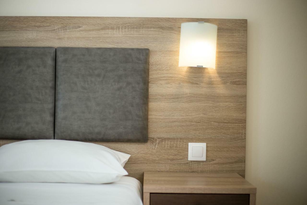 Patricia Suites Фалираки Екстериор снимка